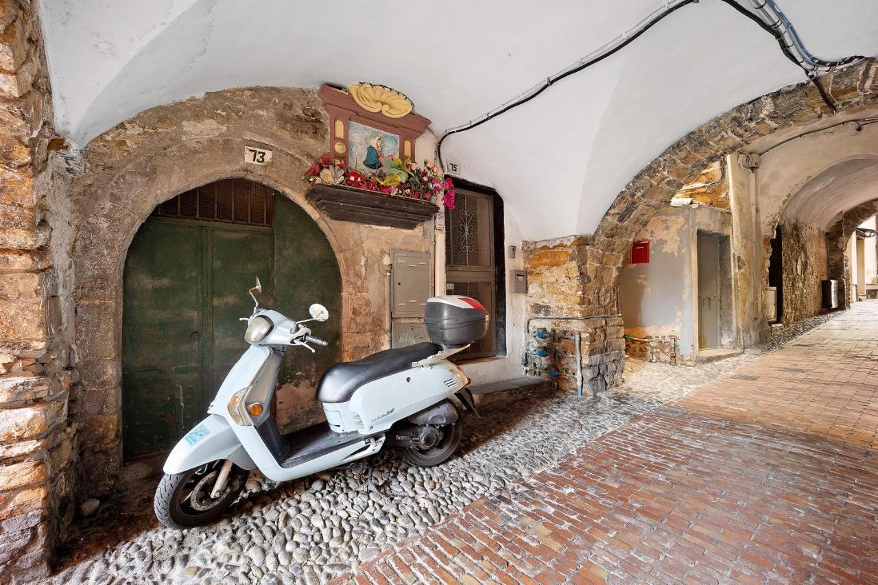 Domus Madonnina Apartment ซานเรโม ภายนอก รูปภาพ